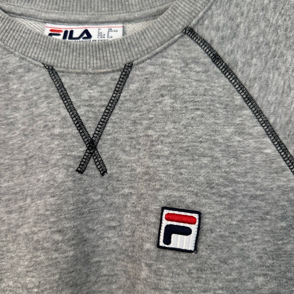 FILA Pullover Small - Picture 3 of 4